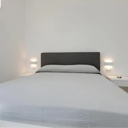 Bovio - Center-wi-fi - By Click Salento Apartment *